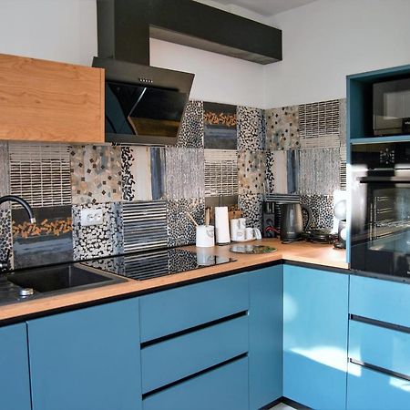 Stunning New Apartment In Centre Of 布泽特 外观 照片